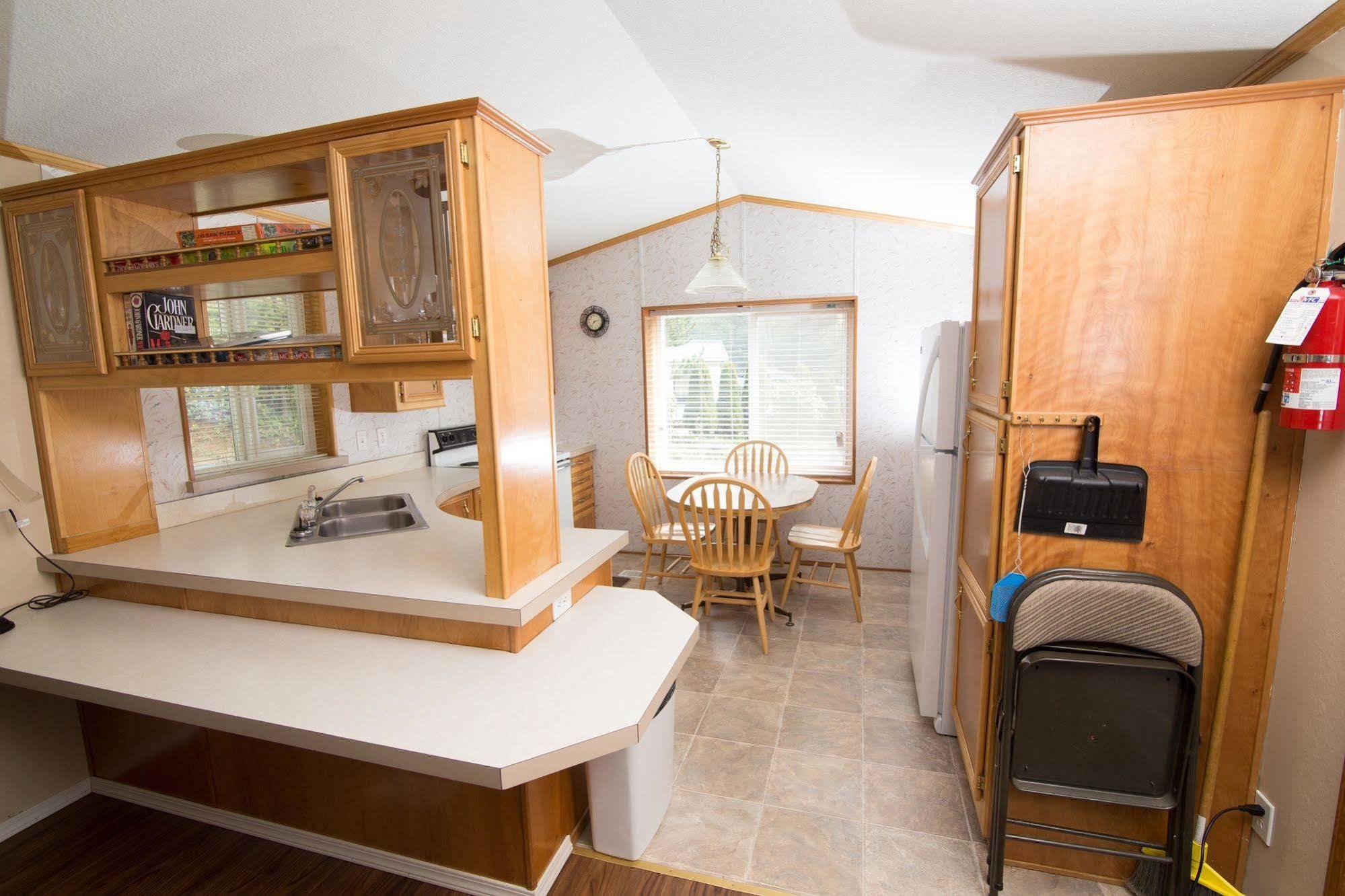 Whaler'S Rest Rv & Camping Resort Holiday Beach Luaran gambar